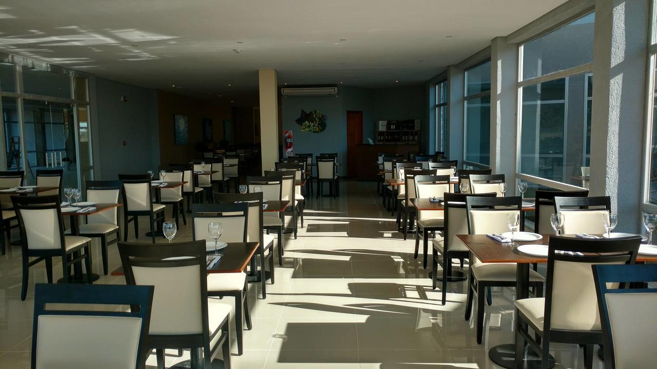 Hotel Casino Rio Uruguay 帕索德洛斯利布雷斯 外观 照片