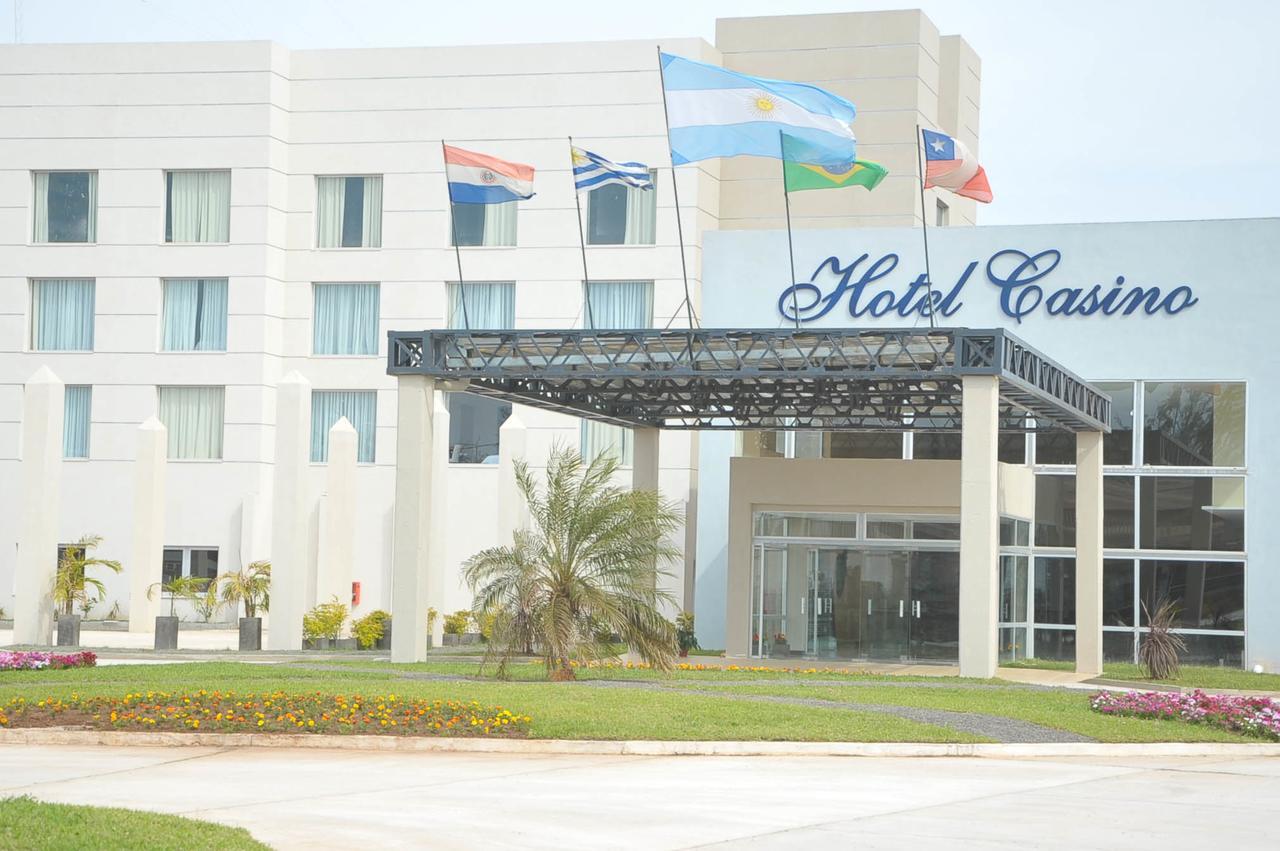 Hotel Casino Rio Uruguay 帕索德洛斯利布雷斯 外观 照片