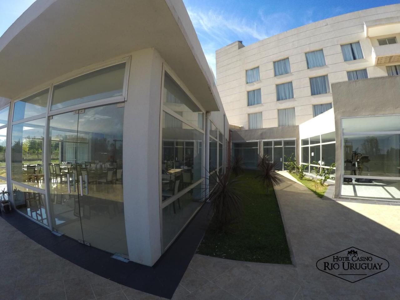 Hotel Casino Rio Uruguay 帕索德洛斯利布雷斯 外观 照片